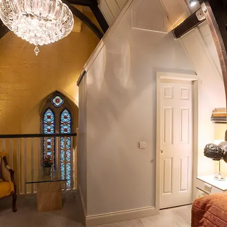 Willa Beautiful Restored 19th Century Gothic Church *