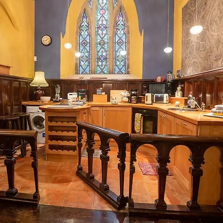 Beautiful Restored 19th Century Gothic Church Willa *