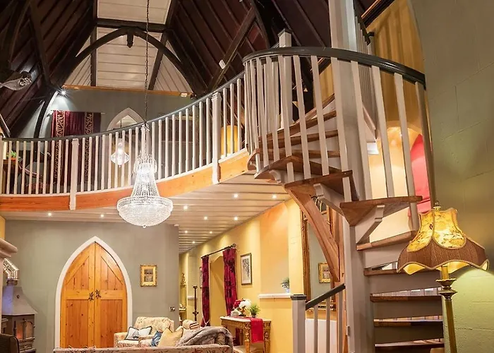 Willa Beautiful Restored 19th Century Gothic Church *